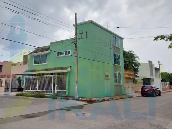 Casa en renta en Petrolera, Poza Rica de Hidalgo — foto 2 de 13