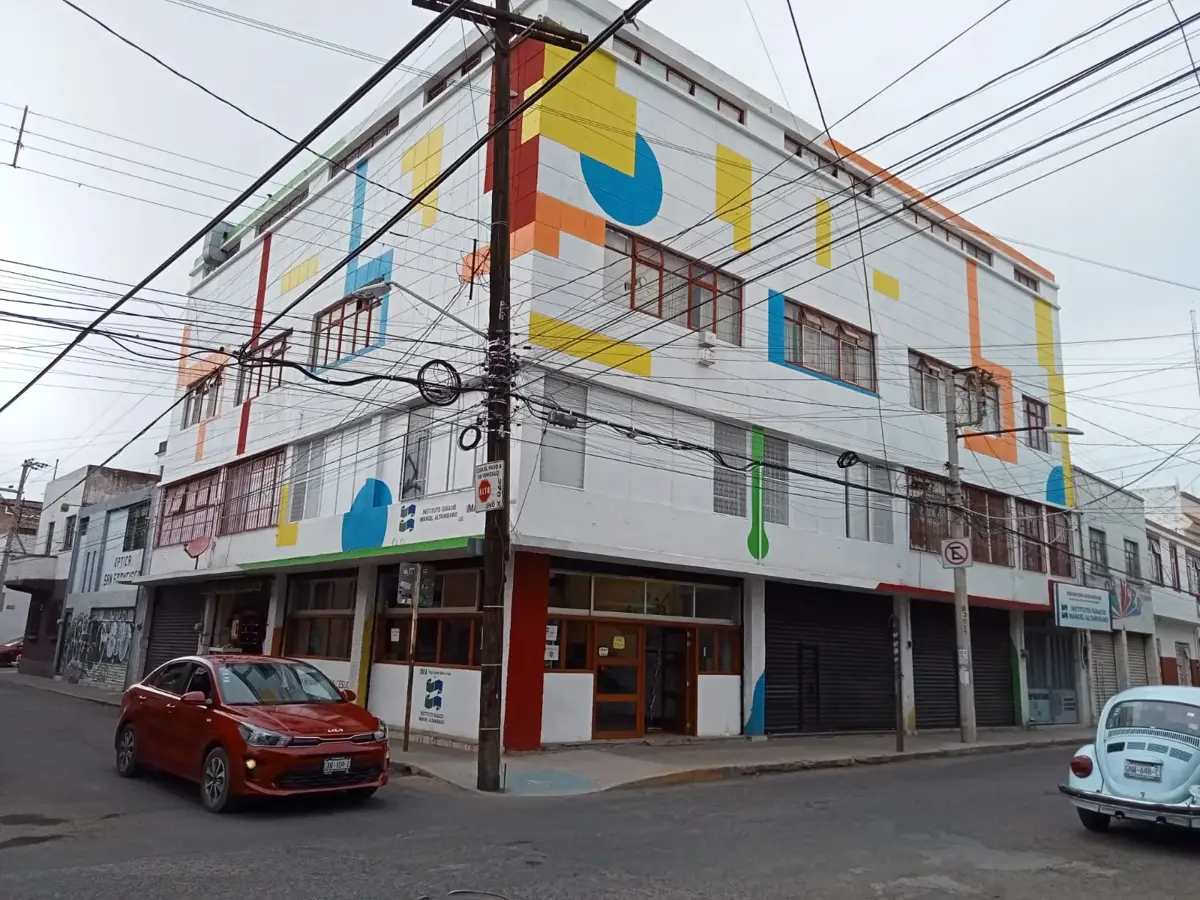 Edificio en renta en Barrio de San Miguelito, Irapuato — foto 1 de 40