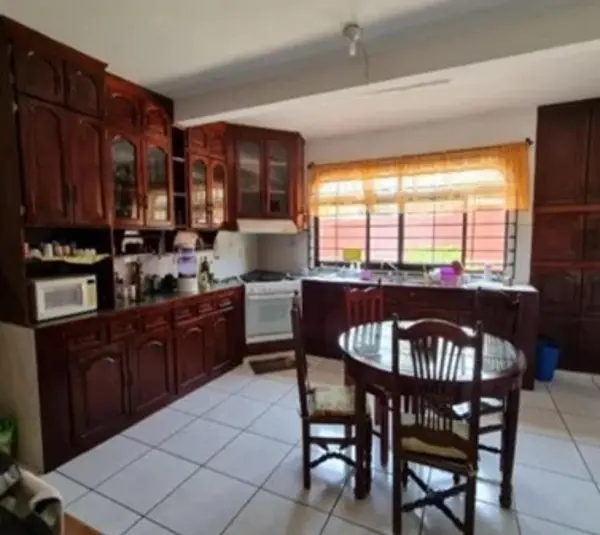 Casa en venta en Rosalinda, Celaya — foto 3 de 8
