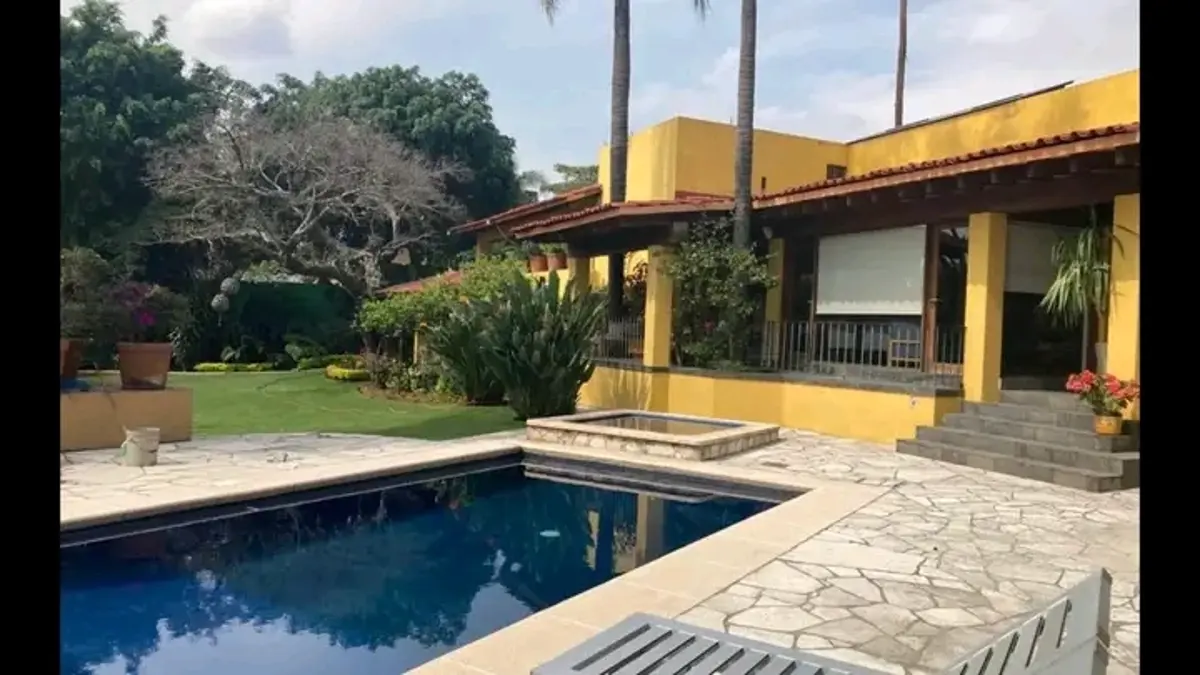 Casa en venta en Los Volcanes, Cuernavaca — foto 1 de 24