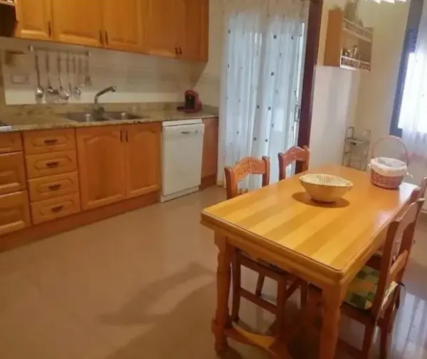 Casa en venta en Jardines del Moral, León — foto 3 de 8