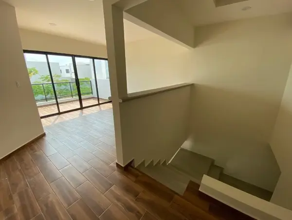 Casa en venta en Lomas de la Rioja, Alvarado — foto 3 de 9