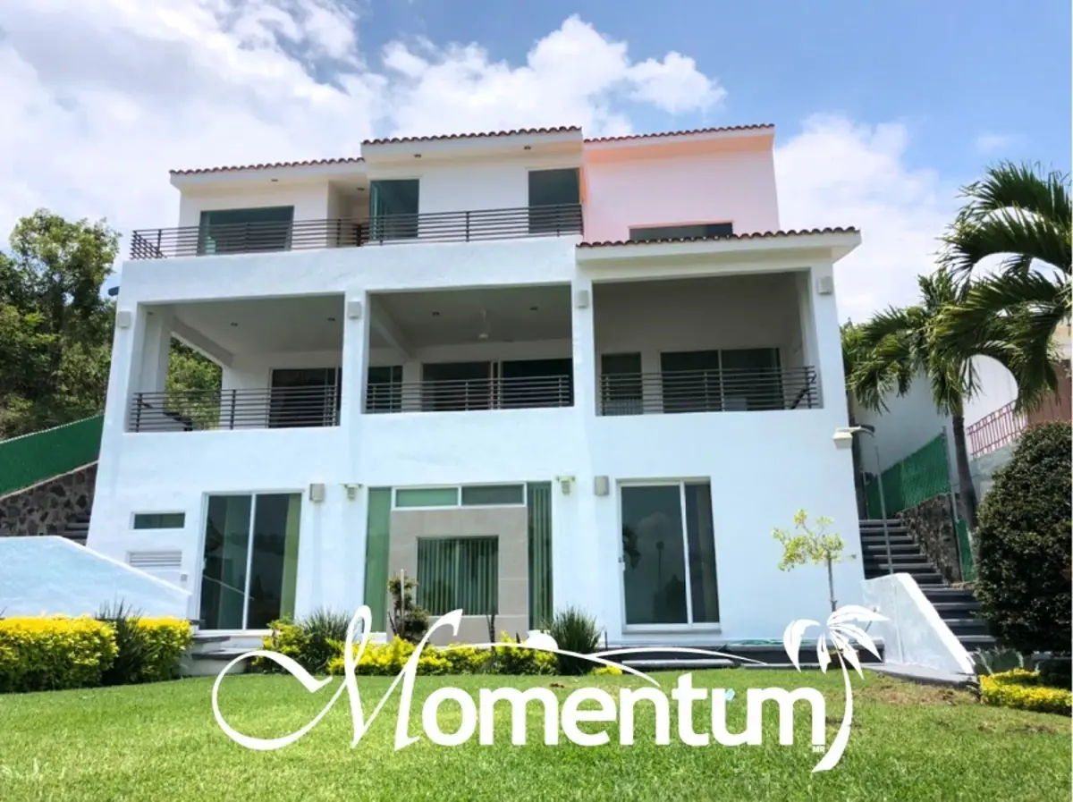 Casa en venta en Lomas de Cocoyoc, Atlatlahucan — foto 1 de 23