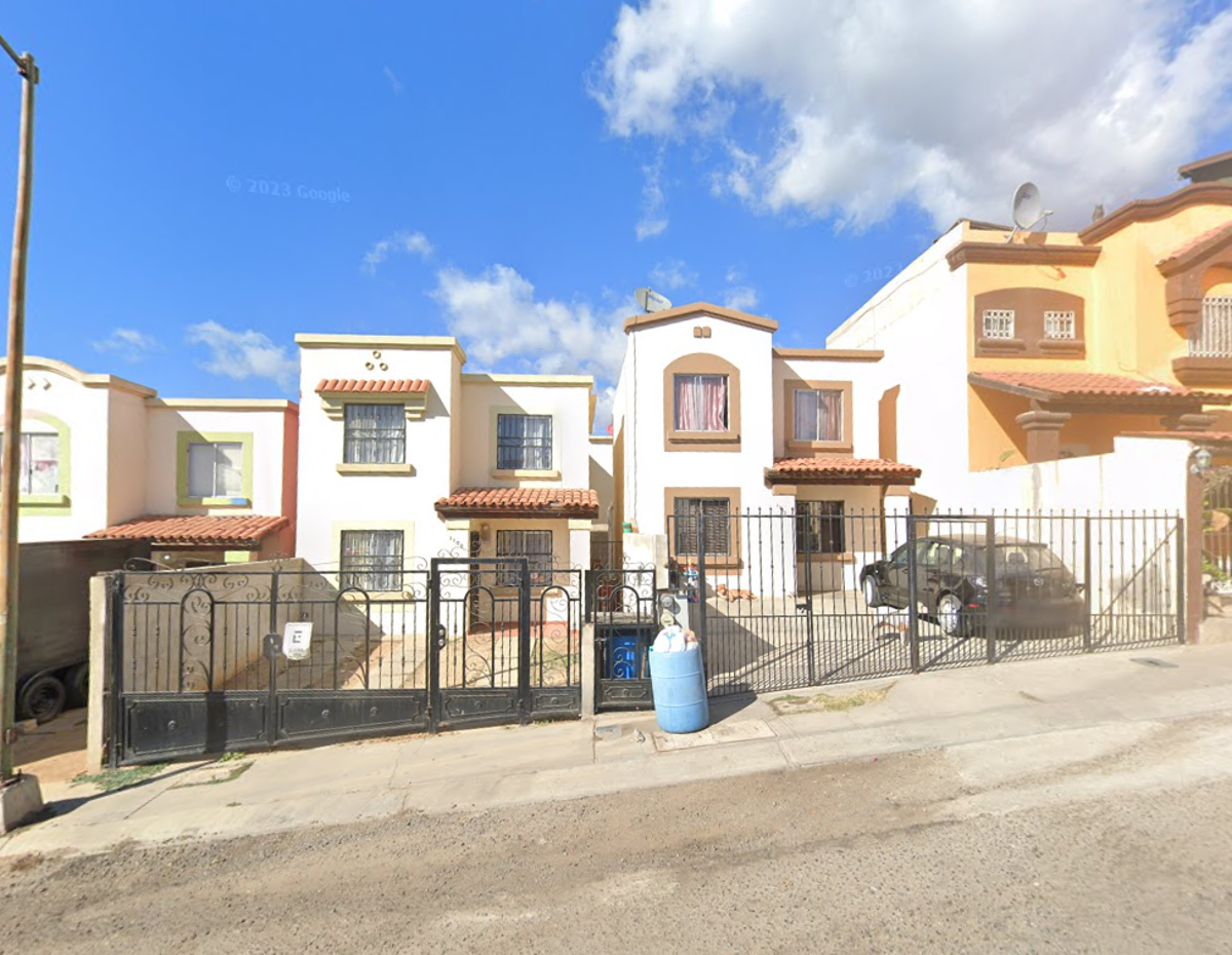 Casa en venta en Villa Residencial del Prado, Ensenada — foto 1 de 28