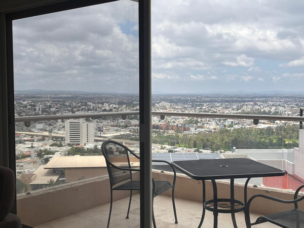 Departamento en Desarrollo del Pedregal, San Luis Potosí, San Luis Potosí — foto 1 de 13