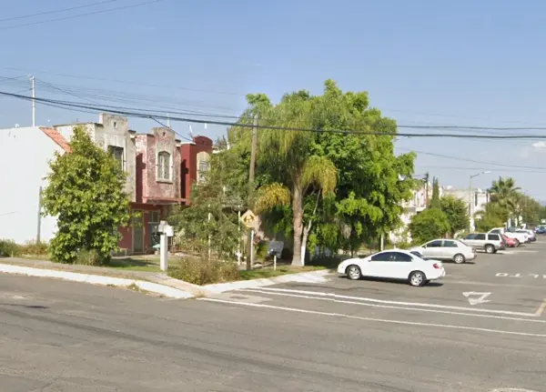 Casa en venta en Vistas de Tesistán, Zapopan — foto 2 de 12