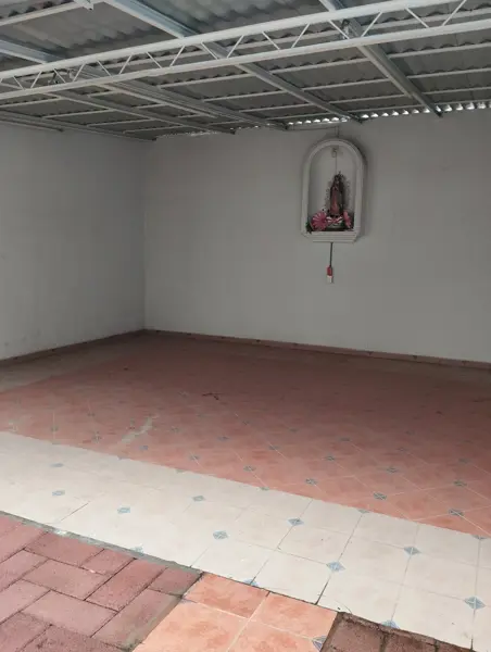 Local en venta en San Juanito Itzicuaro, Morelia, Michoacán de Ocampo