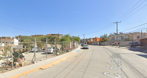 Casa en venta en Villa del Prado Segunda Sección, Tijuana — foto 3 de 43