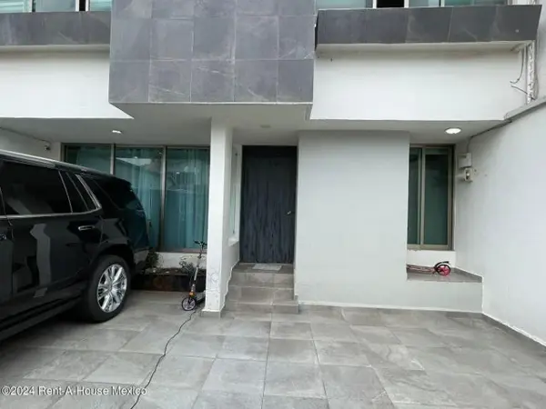 Casa en venta en Santa Ursula Coapa, Coyoacán — foto 2 de 24