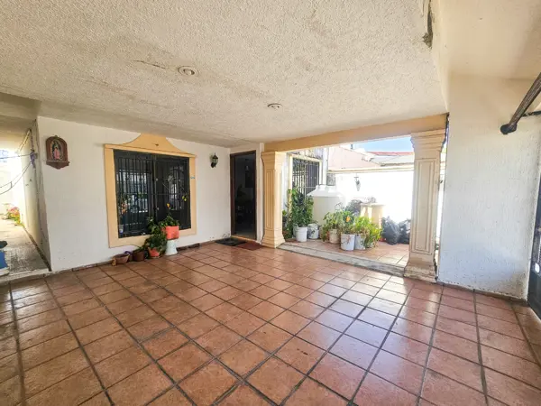 Casa en venta en Jardines de Pensiones, Mérida — foto 2 de 16