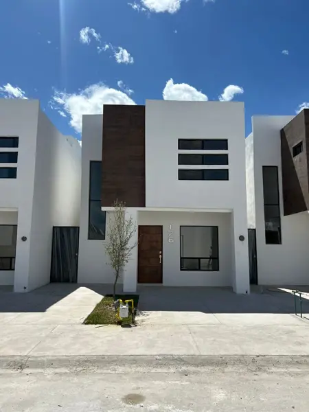 Casa en venta en Quintas San Antonio, Torreón — foto 2 de 13