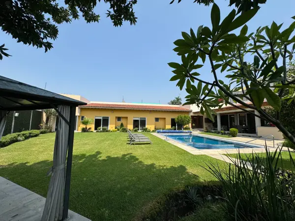 Casa en venta en Burgos Bugambilias, Temixco — foto 2 de 2