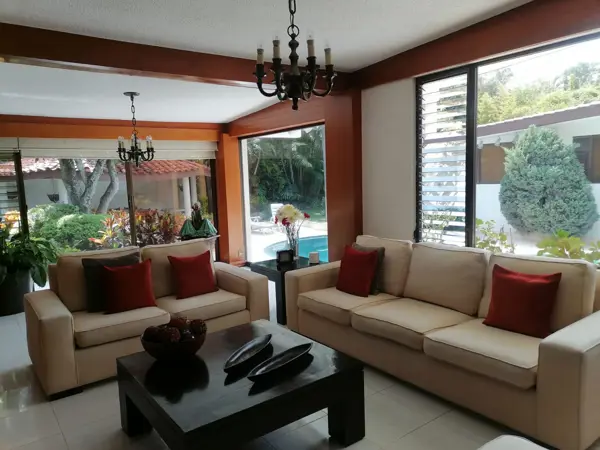 Casa en venta en Club de golf Tabachines, Cuernavaca — foto 3 de 37