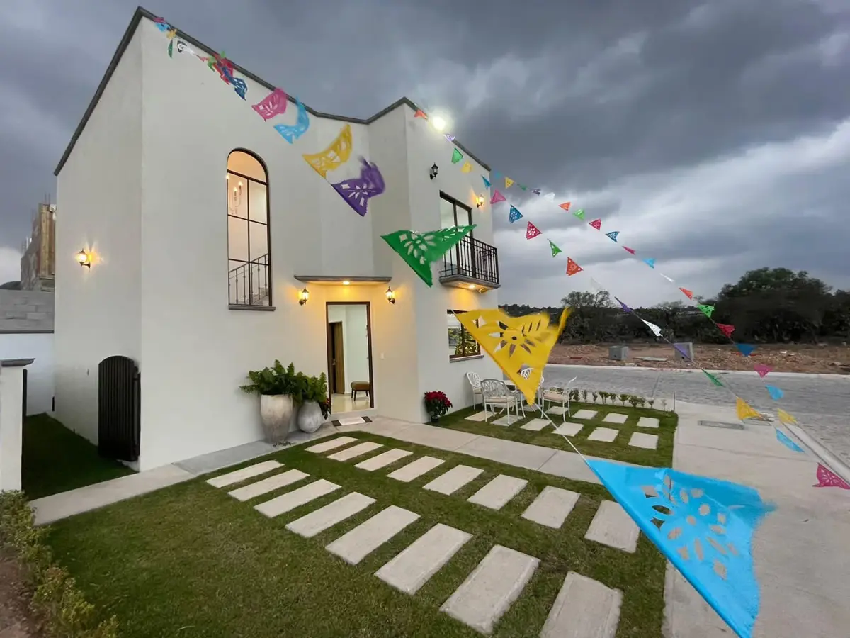 Casa en venta en Puerto del Chiquihuite, Cadereyta de Montes — foto 1 de 16