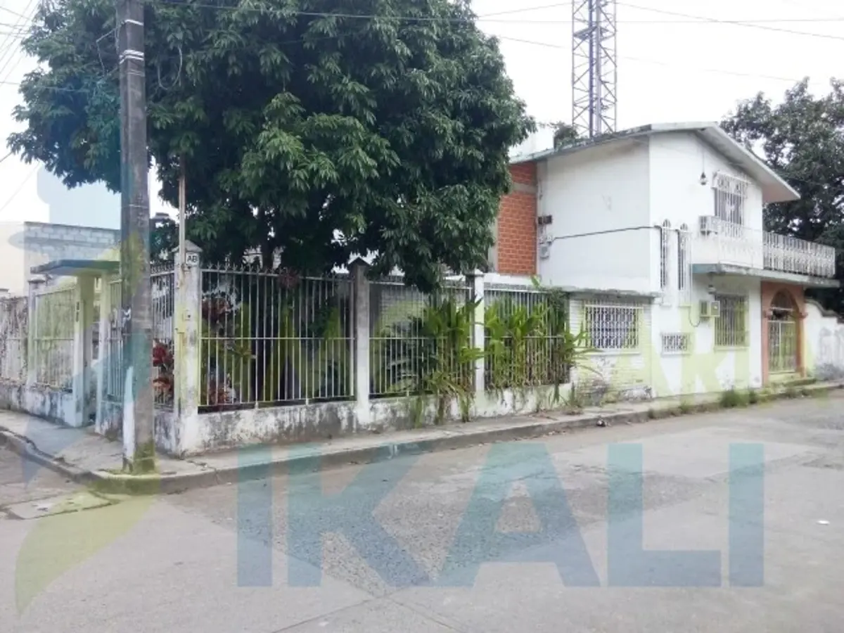 Casa en renta en Electricistas, Tuxpan — foto 1 de 12