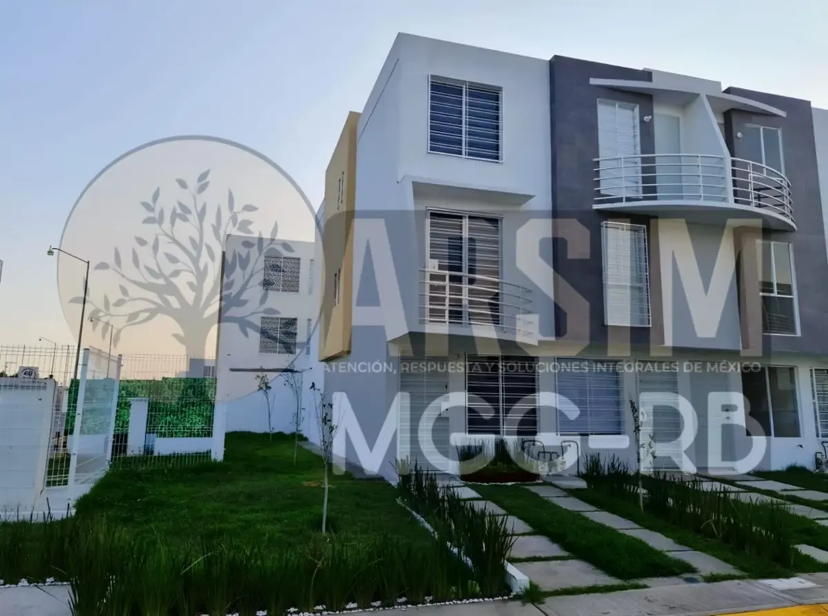 Casa en venta en Bosques de los Héroes, Tecámac — foto 1 de 60