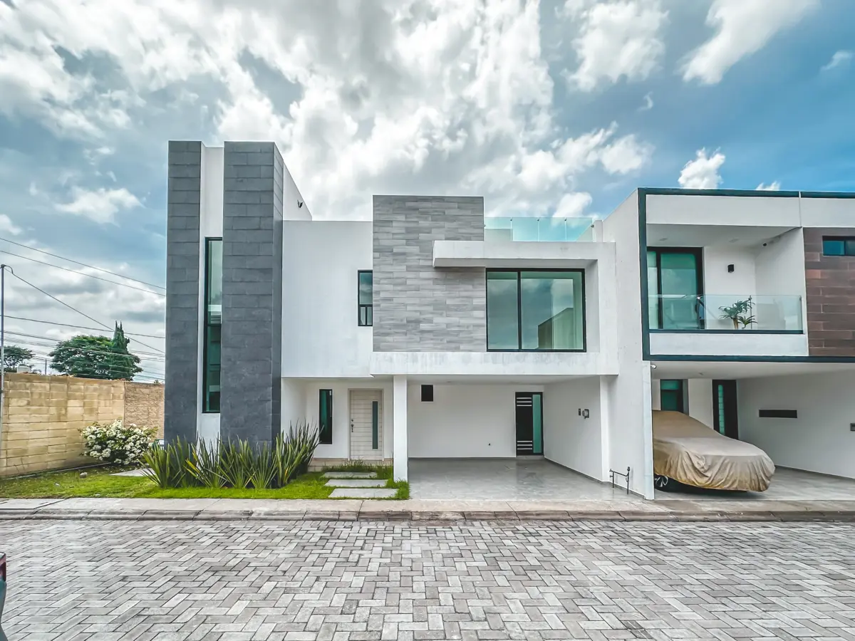 Casa en venta en Fuerte de Guadalupe, Cuautlancingo — foto 1 de 27