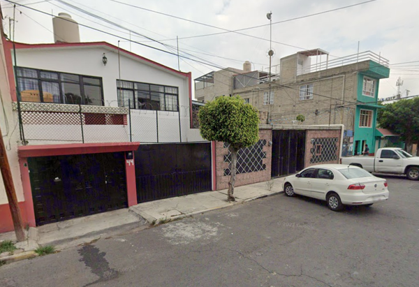 Casa en venta en El Sifón, Iztapalapa — foto 2 de 6