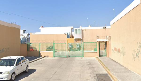 Casa en Los Héroes de Puebla, Puebla, Puebla