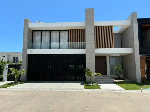 Casa en venta en Punta Tiburón, Residencial, Marina y Golf, Alvarado — foto 2 de 25