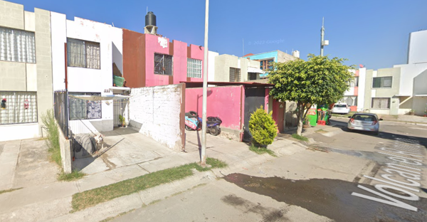 Casa en venta en Los Encinos, Tlajomulco de Zúñiga — foto 2 de 7