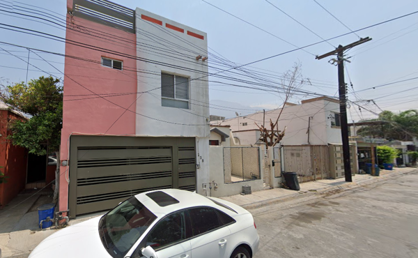 Casa en venta en Residencial Cuauhtémoc, Santa Catarina — foto 3 de 18
