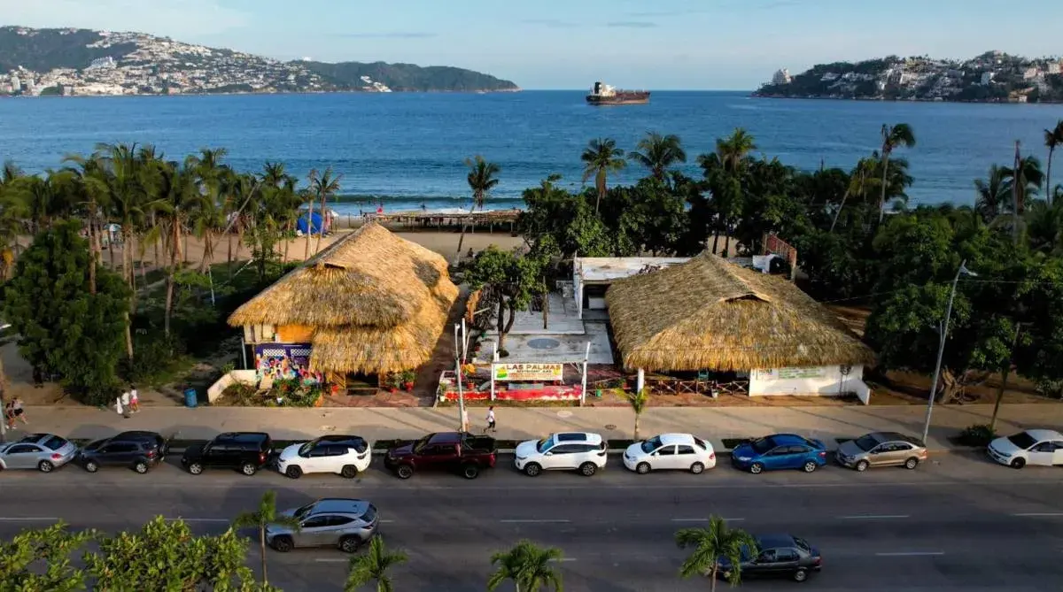 Local en venta en Hornos, Acapulco de Juárez — foto 1 de 19