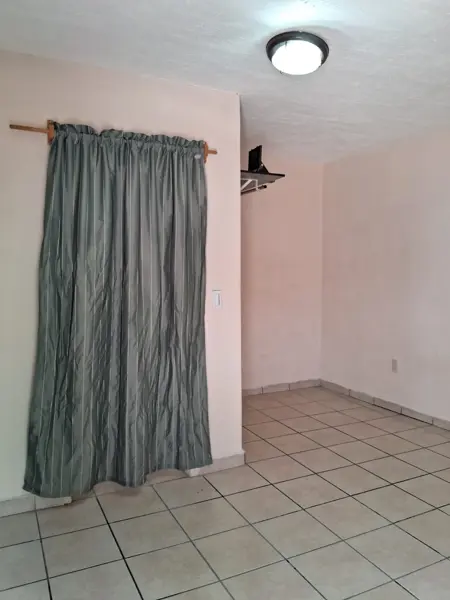Casa en venta en El Salto Centro, El Salto — foto 2 de 51