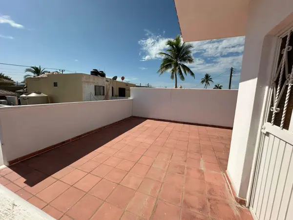 Casa en venta en Bella Vista, La Paz — foto 3 de 10