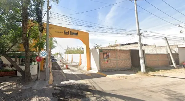 Casa en venta en Vista Hermosa, San Pedro Tlaquepaque — foto 3 de 12