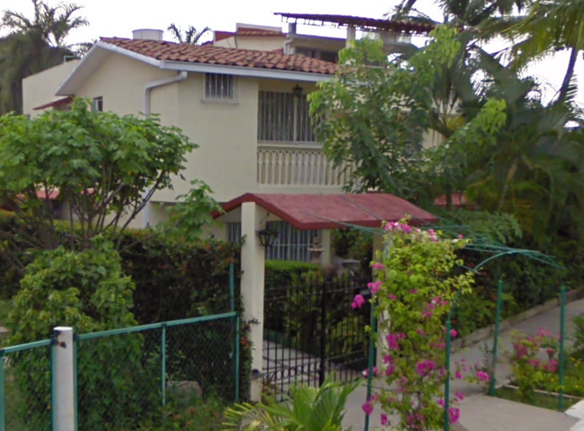 Casa en venta en Zihuatanejo (Ixtapa-Zihuatanejo), Zihuatanejo de Azueta — foto 1 de 7
