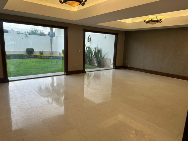 Casa en venta en Residencial el Fresno, Torreón — foto 3 de 27