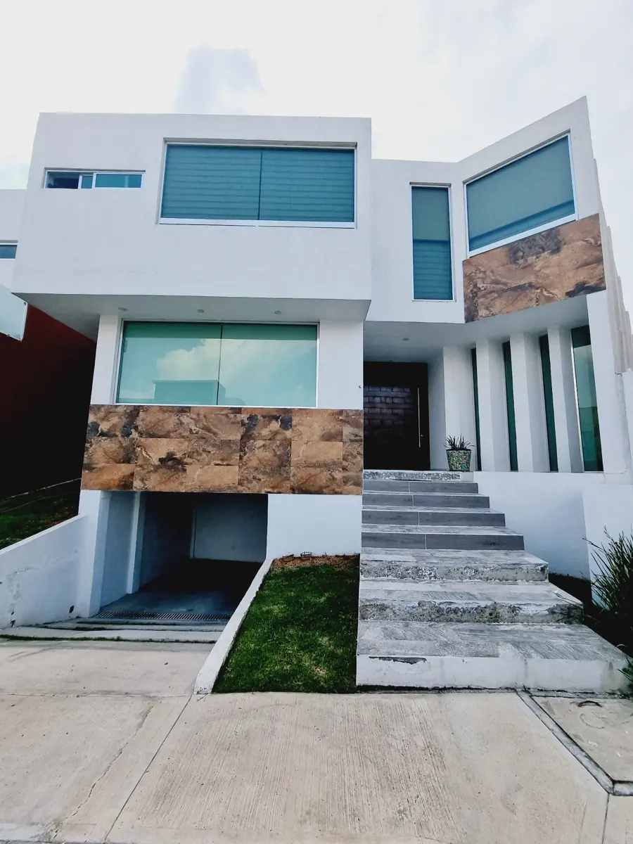 Casa en venta en Zona Plateada, Pachuca de Soto — foto 1 de 30