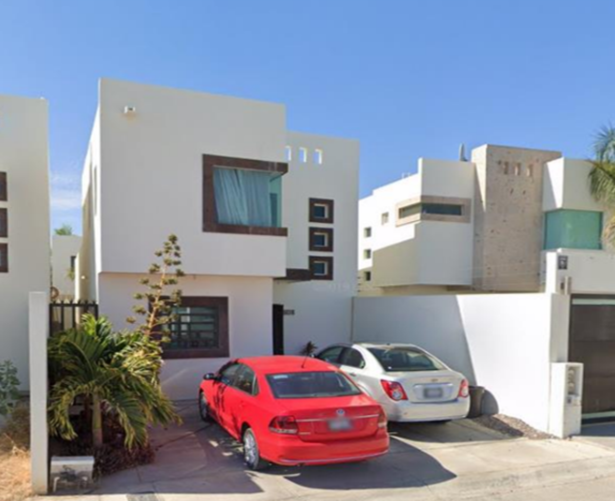 Casa en venta en Jardines de la Paz, La Paz — foto 1 de 9