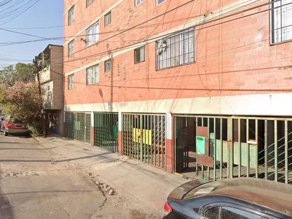 Departamento en venta en Zona Urbana Ejidal San Andrés Tomatlan, Iztapalapa — foto 2 de 12