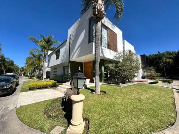 Casa en venta en Valle Real, Zapopan, Jalisco