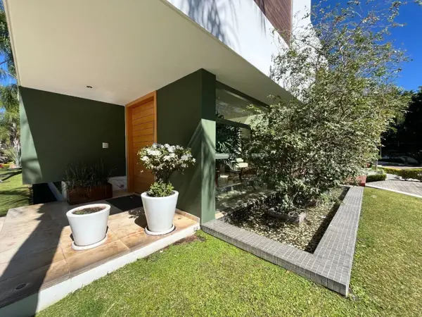 Casa en venta en Valle Real, Zapopan — foto 3 de 18