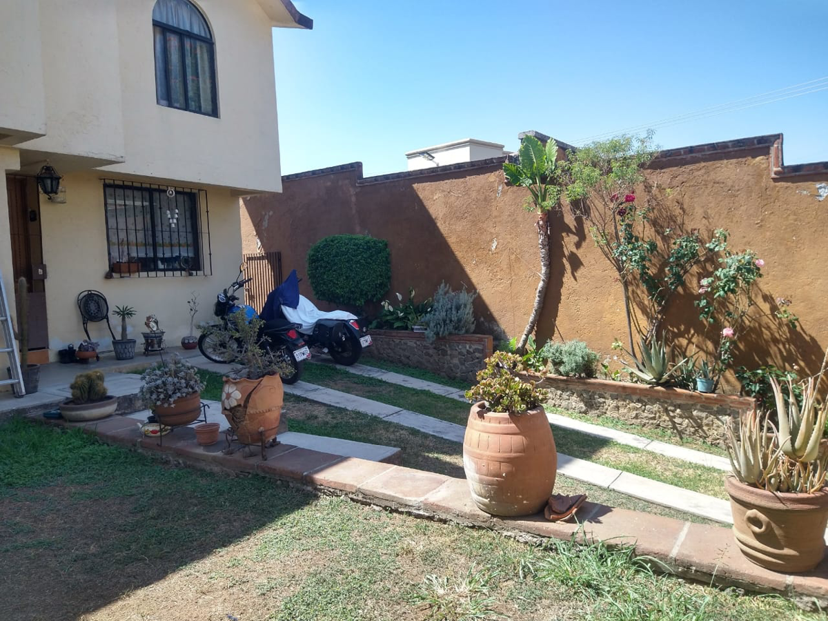 Casa en venta en Buenavista, Cuernavaca — foto 1 de 13