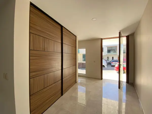 Casa en venta en Altavista Residencial, Zapopan — foto 2 de 21