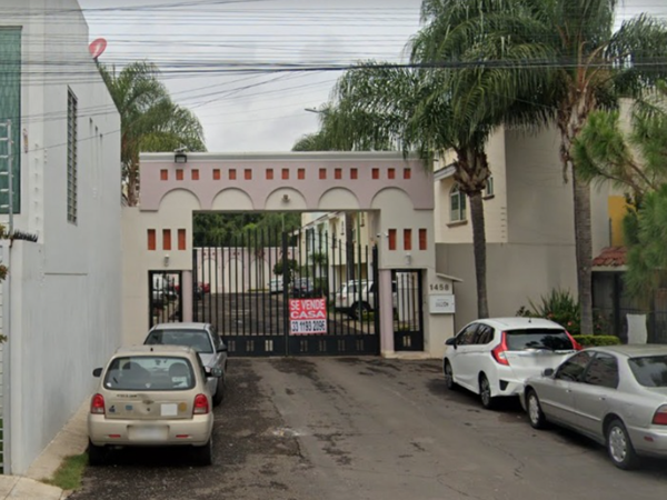 Casa en Girasoles Acueducto, Zapopan, Jalisco