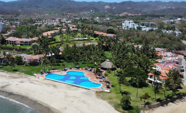 Edificio en venta en Bahía de Banderas, Bahía de Banderas — foto 2 de 4