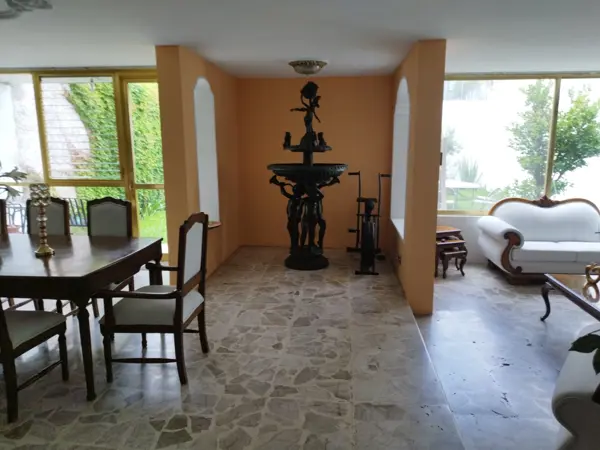 Casa en venta en Jardines del Bosque Centro, Guadalajara — foto 2 de 12