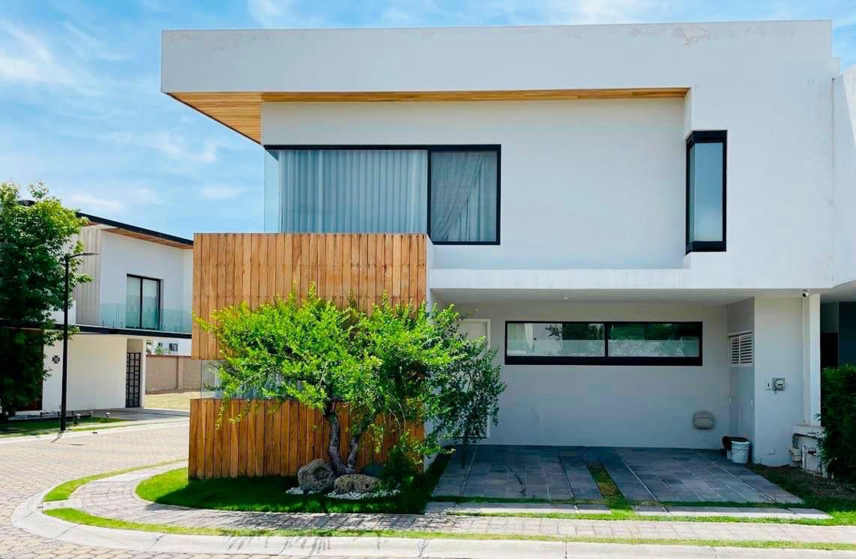 Casa en venta en Lomas de Angelópolis, San Andrés Cholula — foto 1 de 17