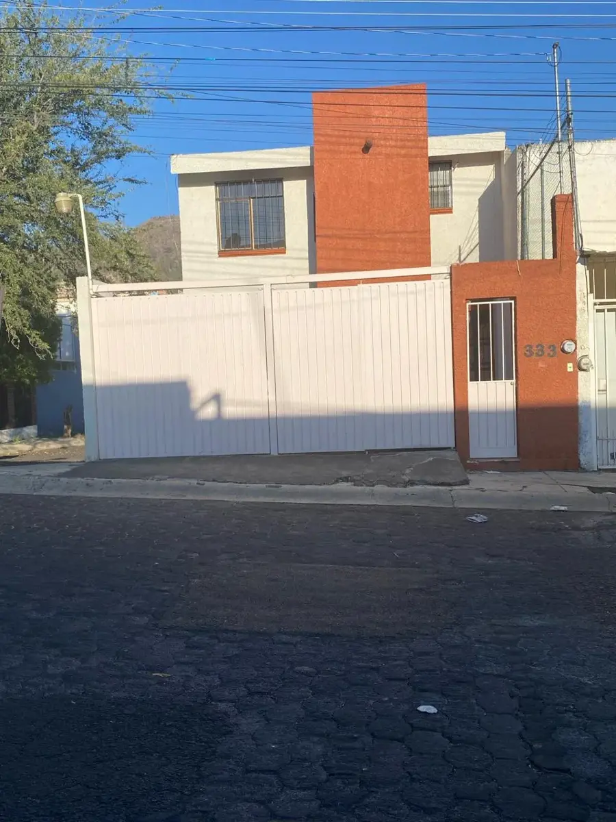 Casa en venta en Paseo de las Lomas, Morelia — foto 1 de 21
