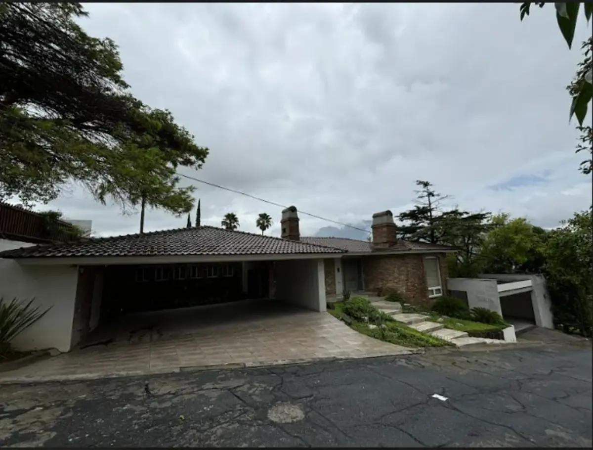 Casa en venta en La Cima 3er Sector, San Pedro Garza García — foto 1 de 7