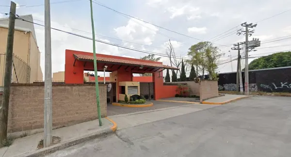 Casa en venta en Granjas Lomas de Guadalupe, Cuautitlán Izcalli — foto 2 de 7
