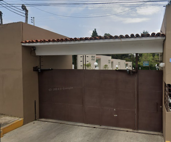 Casa en venta en San Nicolás Totolapan, La Magdalena Contreras — foto 2 de 12