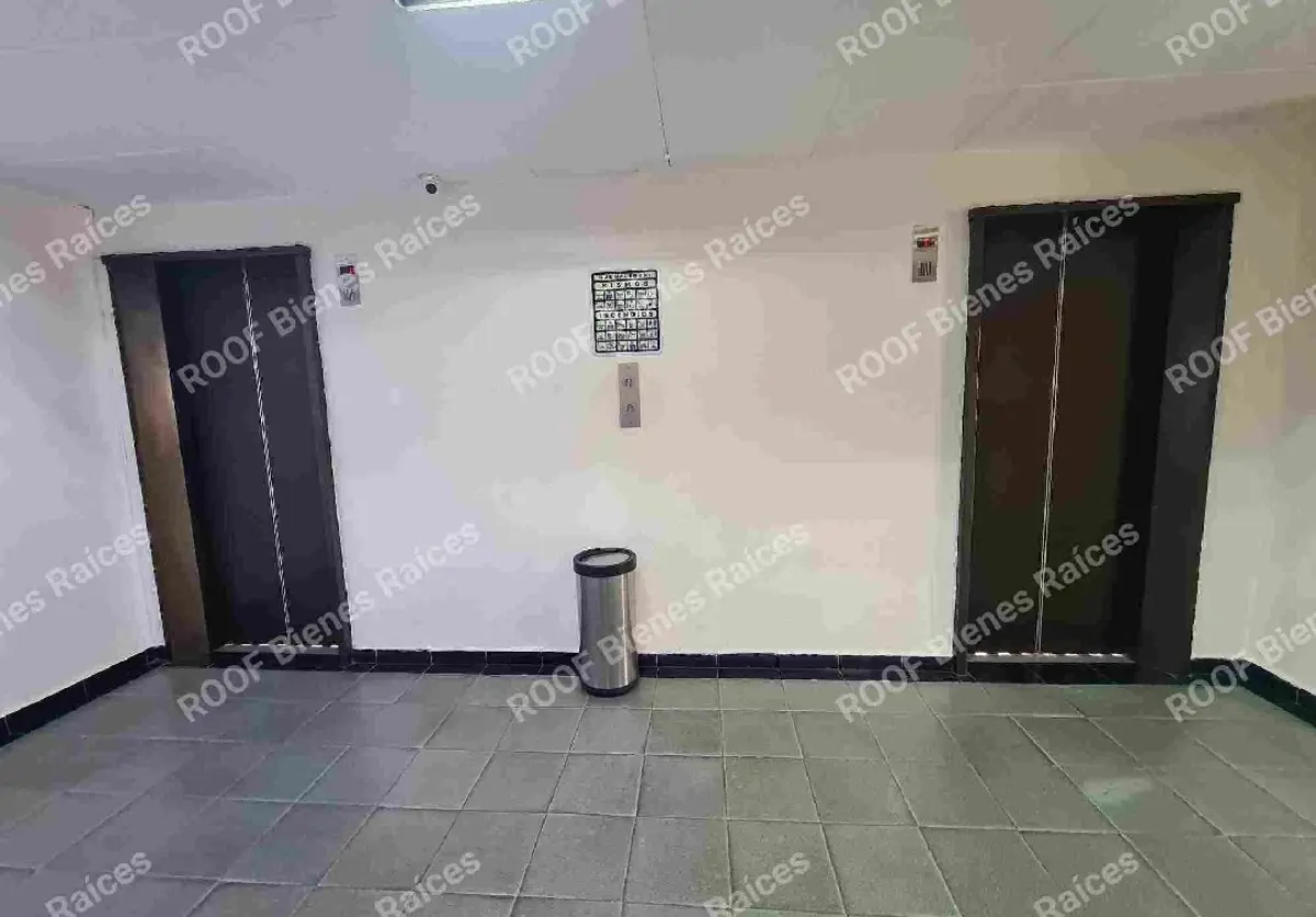 Oficina en renta en Lomas de Tecamachalco, Naucalpan de Juárez — foto 1 de 7