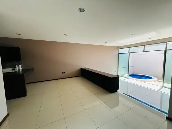 Casa en venta en Paseo del Parque, Morelia — foto 2 de 14