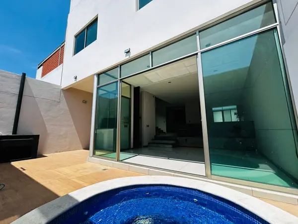 Casa en venta en Paseo del Parque, Morelia — foto 3 de 14